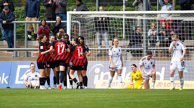 Eintracht Frankfurt - 1. FC Nürnberg © IMAGO