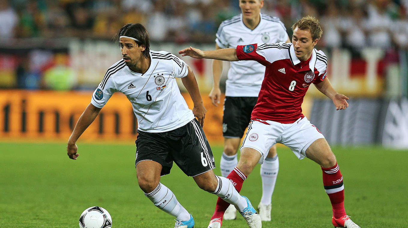 Германия первая игра. Spain Germany 2012 счет. Европа 2012.
