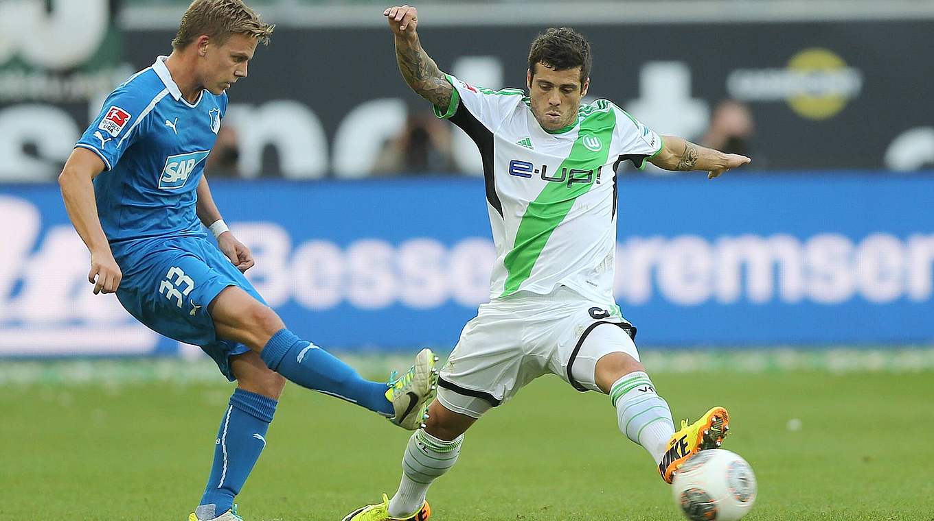 Startelf-Debüt gegen Wolfsburg: Robin Szarka (l.) © Imago