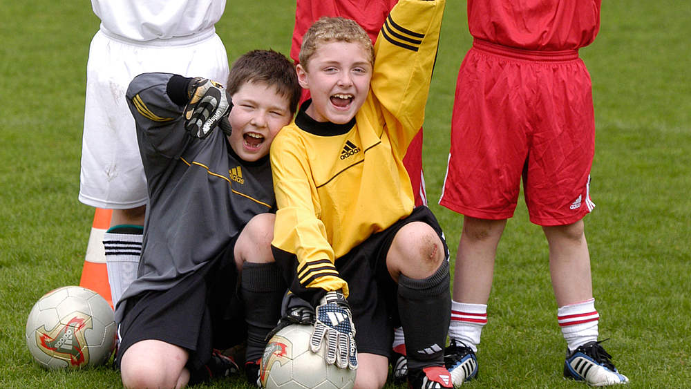 Der Ball steht im Mittelpunkt DFB Deutscher FußballBund e.V.
