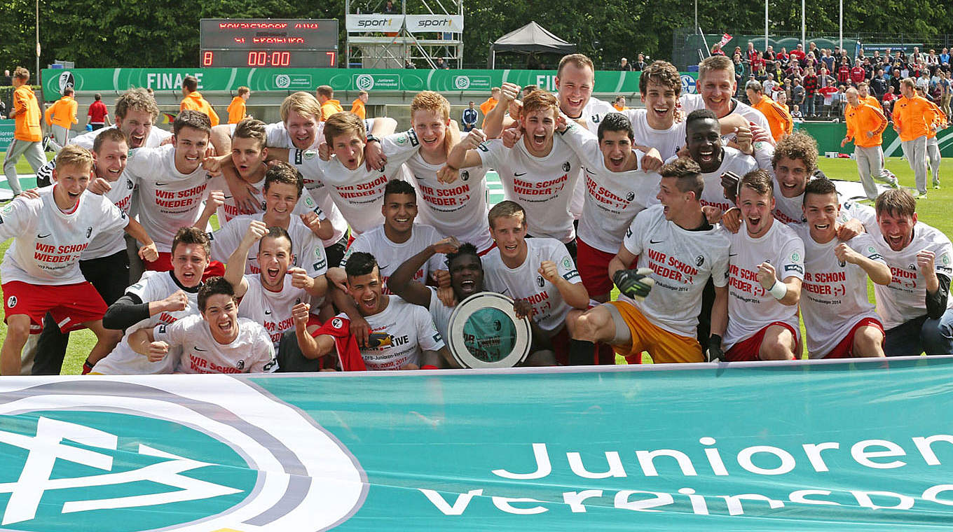 SC Freiburg gewinnt den DFBJuniorenVereinspokal 2014 DFB