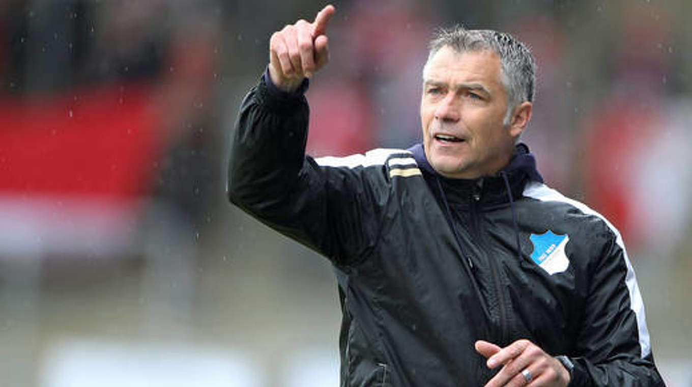 Klarer Favorit gegen Aue: Hoffenheim und Trainer Ehrmann © Bongarts/GettyImages