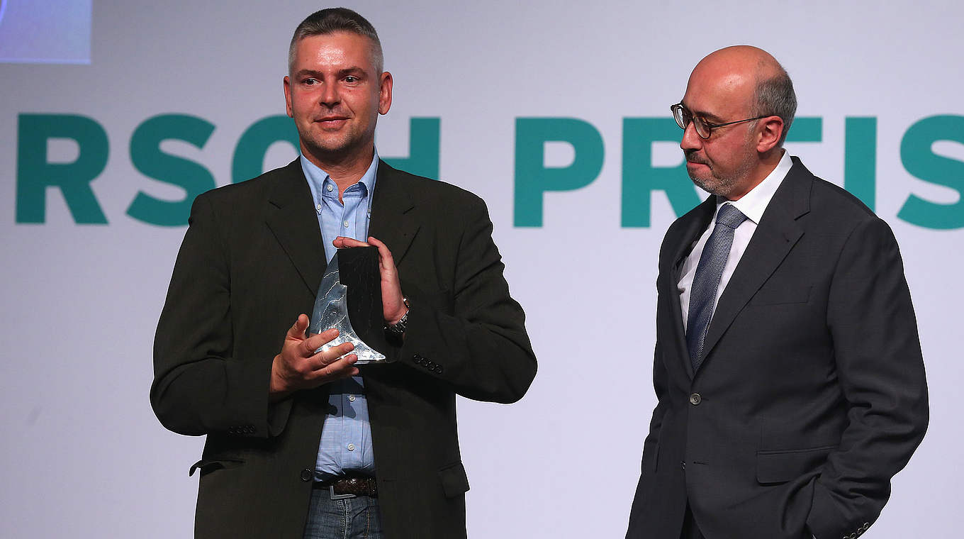 Ehrenpreisträger: Mario Bendel (l.) mit Andreas Hirsch © 2014 Getty Images