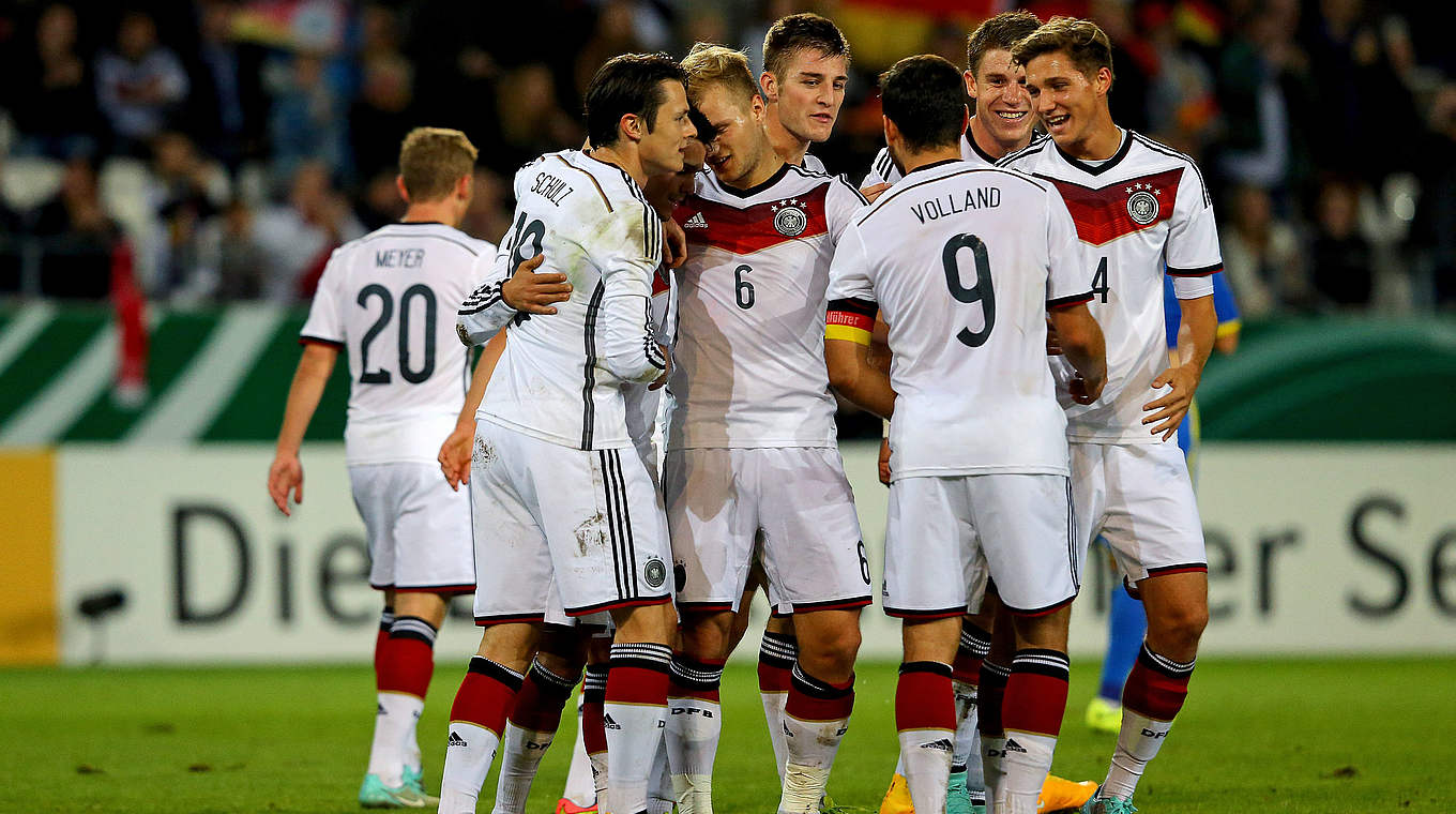 U 21-Nationalmannschaft fährt mit Sieg zur EM 2015 :: DFB ...