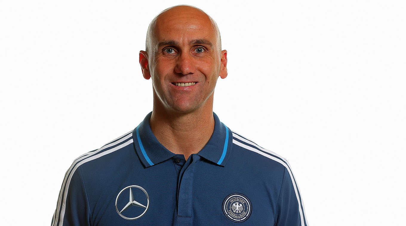 Mit 44 Spielern in den nächsten Lehrgang: DFB-Trainer André Schubert © 2014 Getty Images