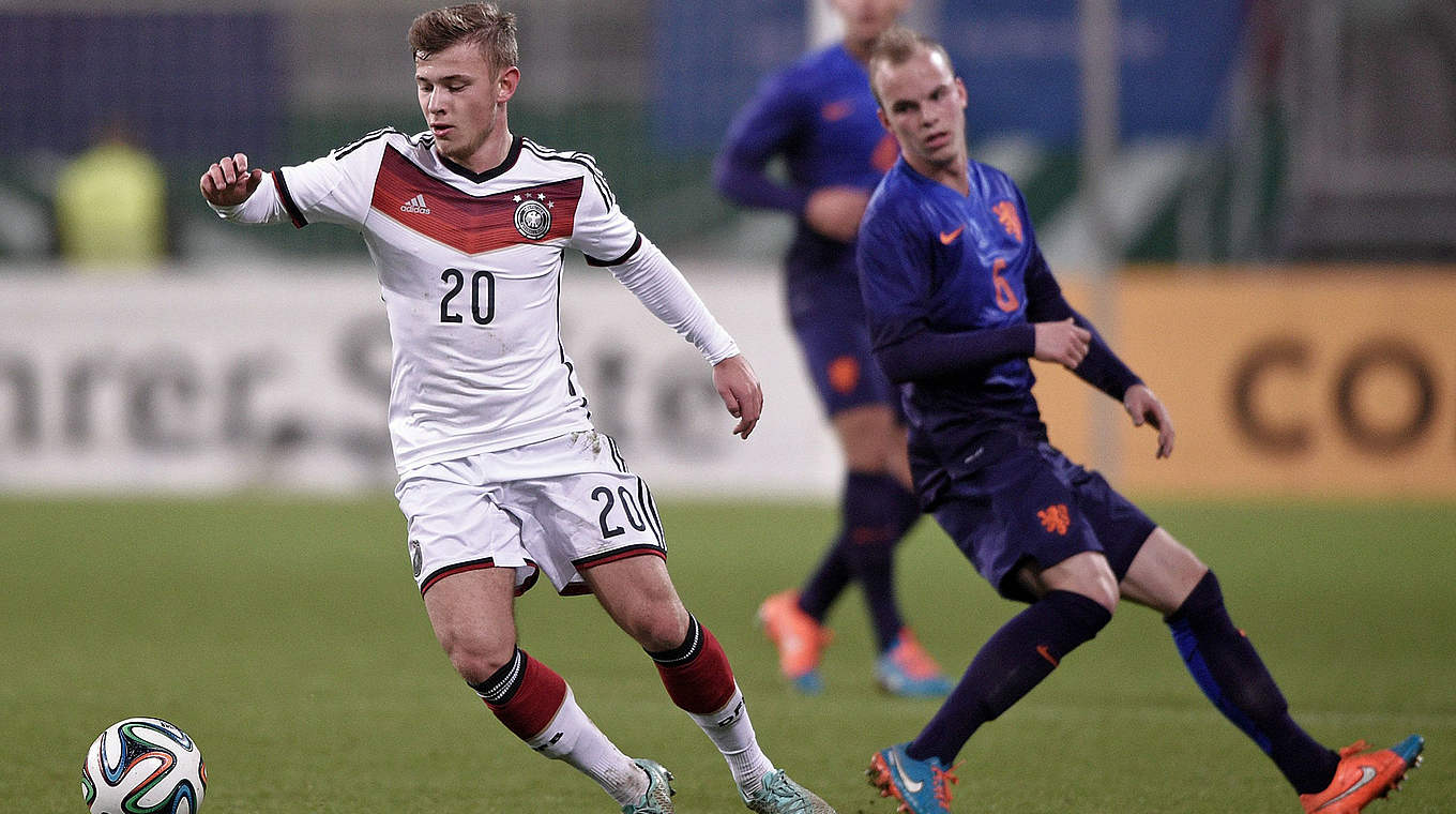 Erzielte für die U 21 gegen die Niederlande das 3:0 für die DFB-Elf: Max Meyer (l.) © 2014 Getty Images