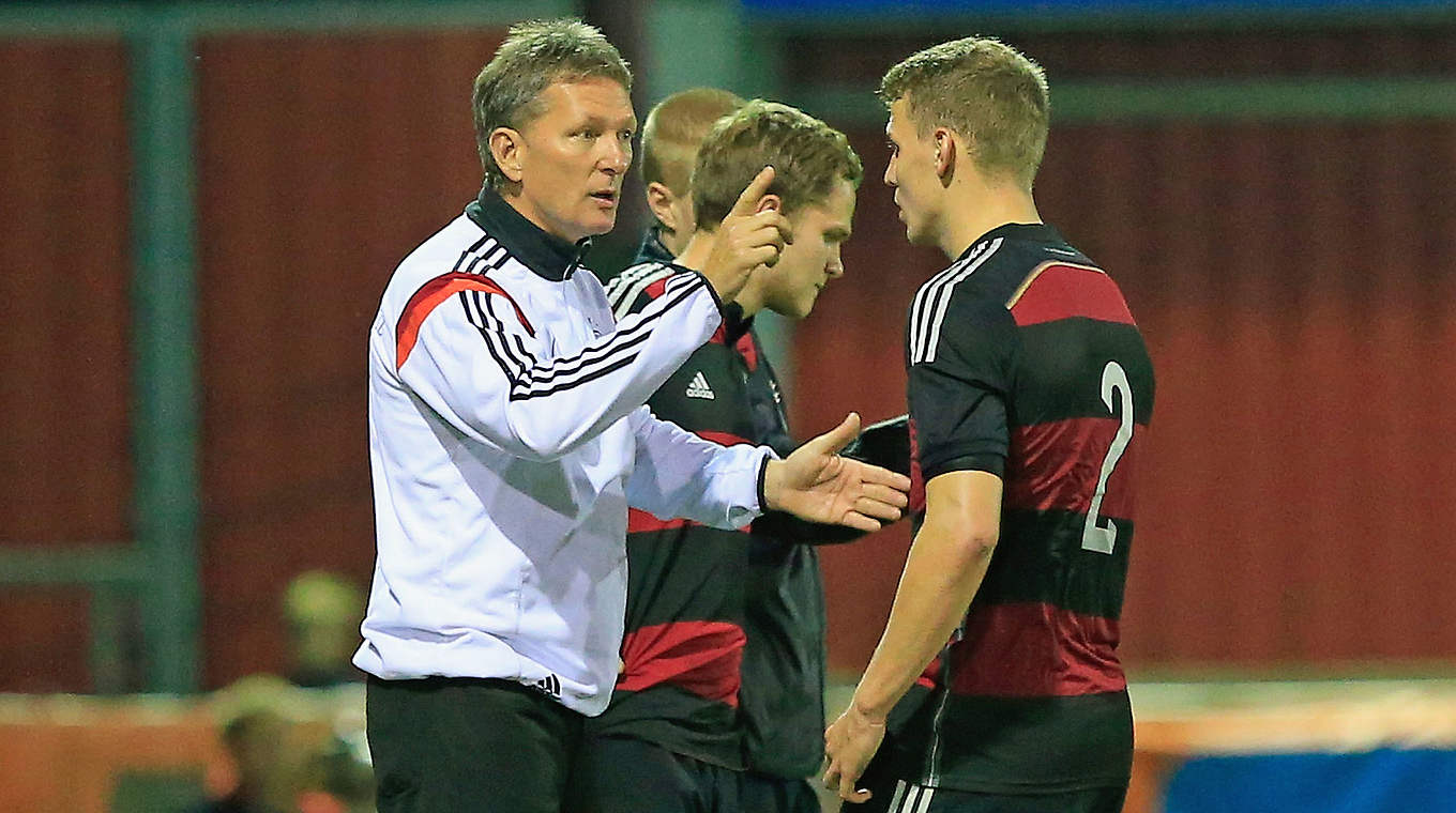 Test gegen Tschechien in Aue: U 20 und Coach Wormuth (l.) © 2014 Getty Images