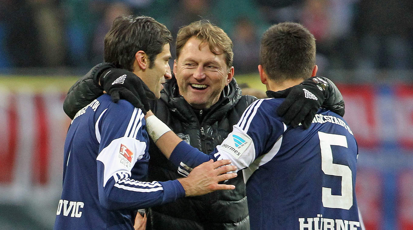 Zur Zeit das Maß aller Dinge: der FC Ingolstadt um Trainer Hasenhüttl (M.) © 2014 Getty Images