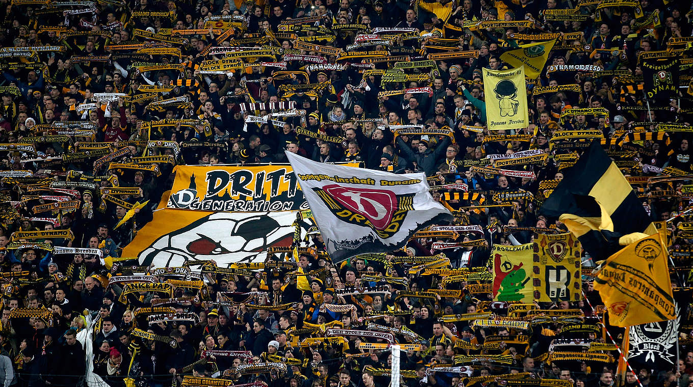 Vor nächster  Rekordkulisse: Dynamo Dresden © 2015 Getty Images