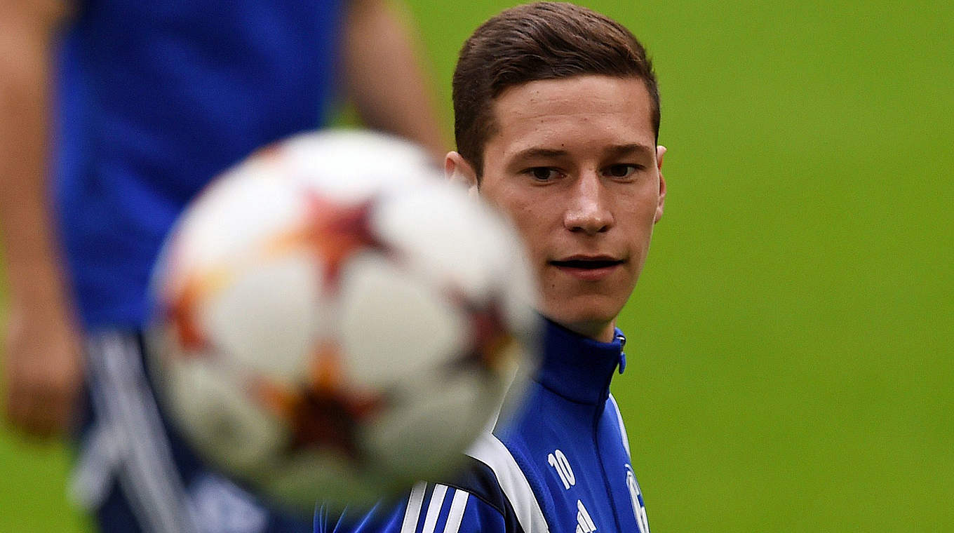 Draxler Zur ck Im Mannschaftstraining DFB Deutscher Fu ball Bund E V 