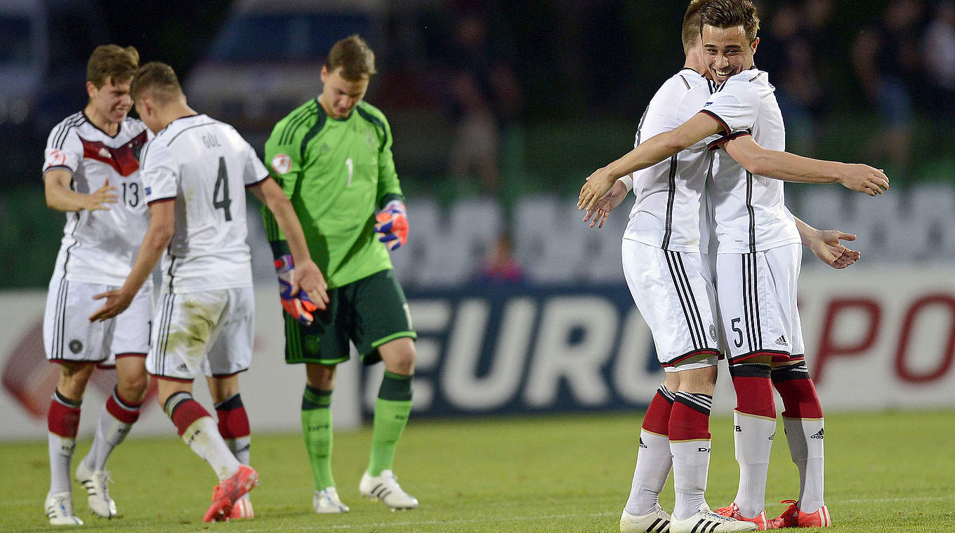 Überglücklich ins Finale: die deutschen U 17-Junioren © 2015 Getty Images