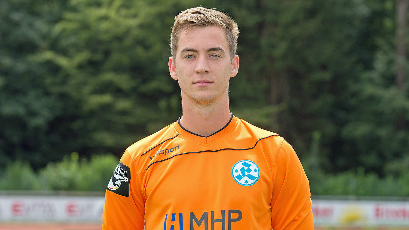 Ein Spiel Sperre für Carl Klaus von den Stuttgarter Kickers DFB