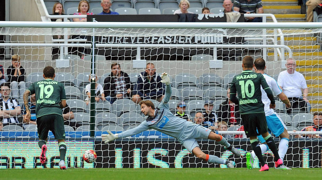 Die Entscheidung: Newcastles Torhüter Tim Krul ist geschlagen © imago/BPI