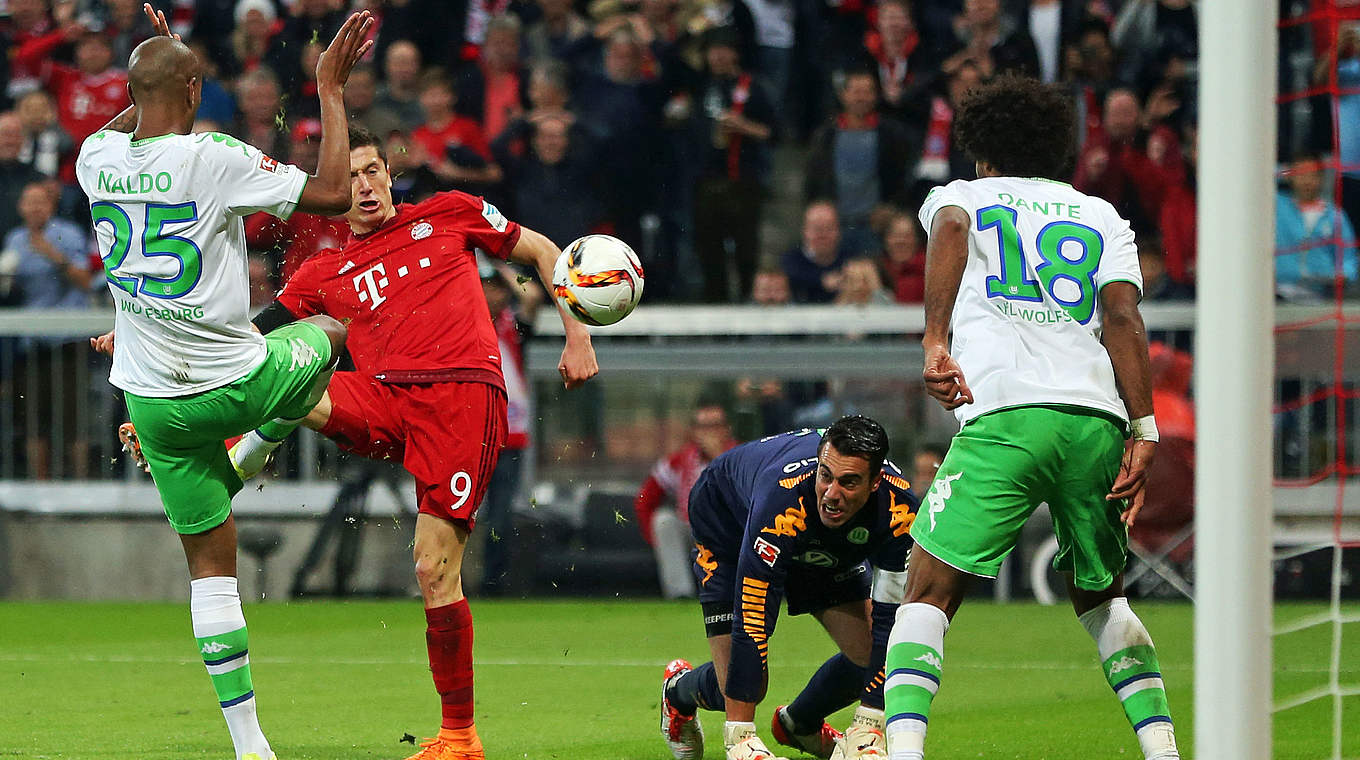 Lewandowski: "Freue mich jeden Tag, für den FC Bayern zu spielen" © 2015 Getty Images