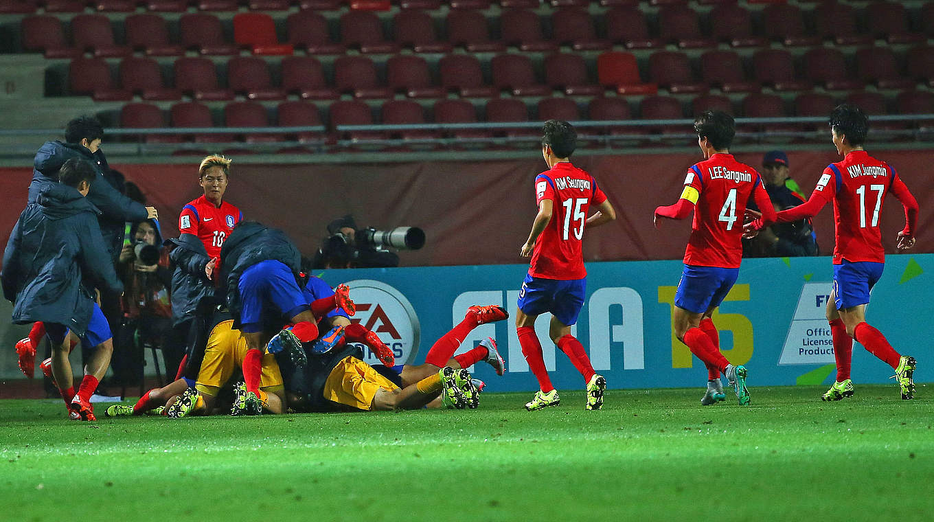 Freude pur nach dem Siegtreffer kurz vor Schluss: Südkorea © 2015 FIFA