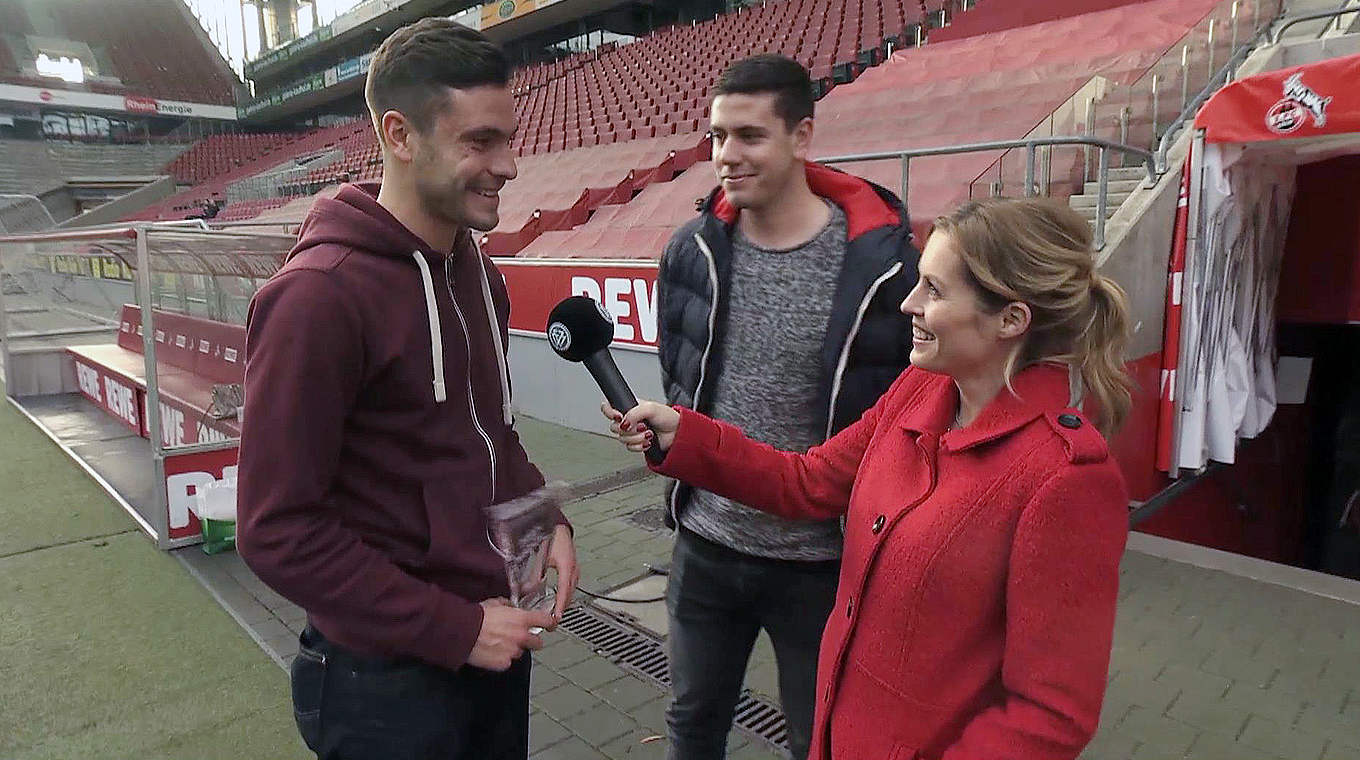 Video Überraschungsbesuch für Jonas Hector DFB Deutscher Fußball