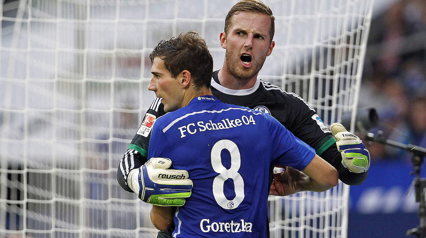Gute Laune bei Schalke: Goretzka (8) und Torwart Fährmann © Getty Images
