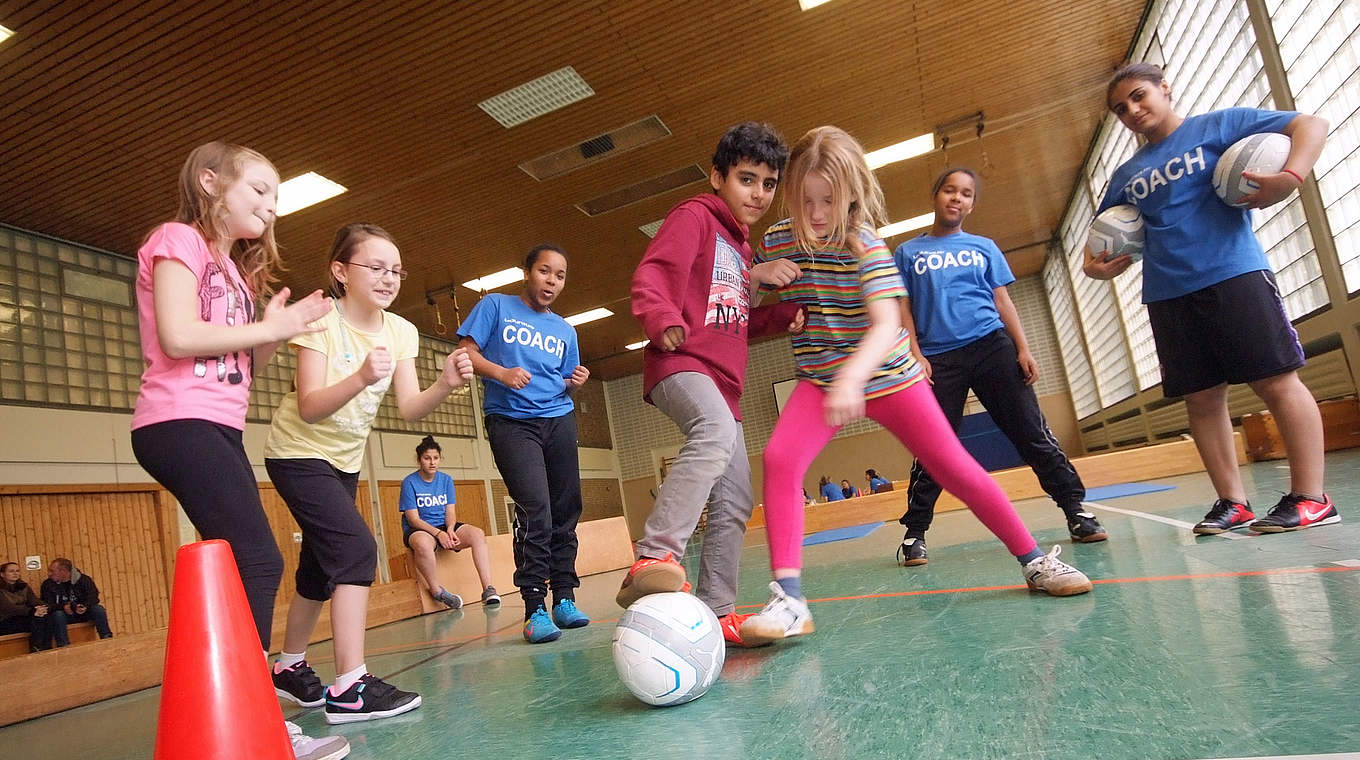 "Kicking Girls": DFB fördert das Erfolgsmodell im Sport mit Kindern und Jugendlichen © Ulf Gebken