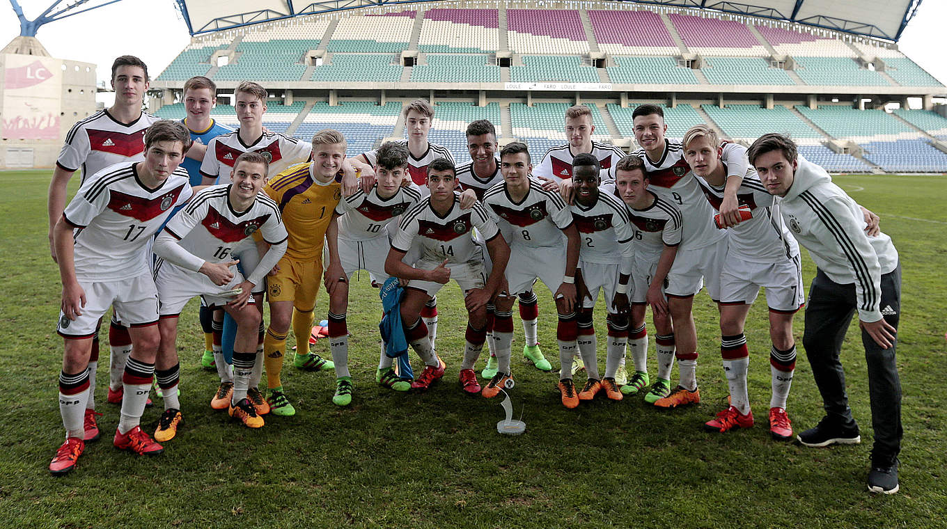 EM-Qualifikation in Düsseldorf: Heimspiele für die U 17-Juniorennationalmannschaft © 2016 Getty Images