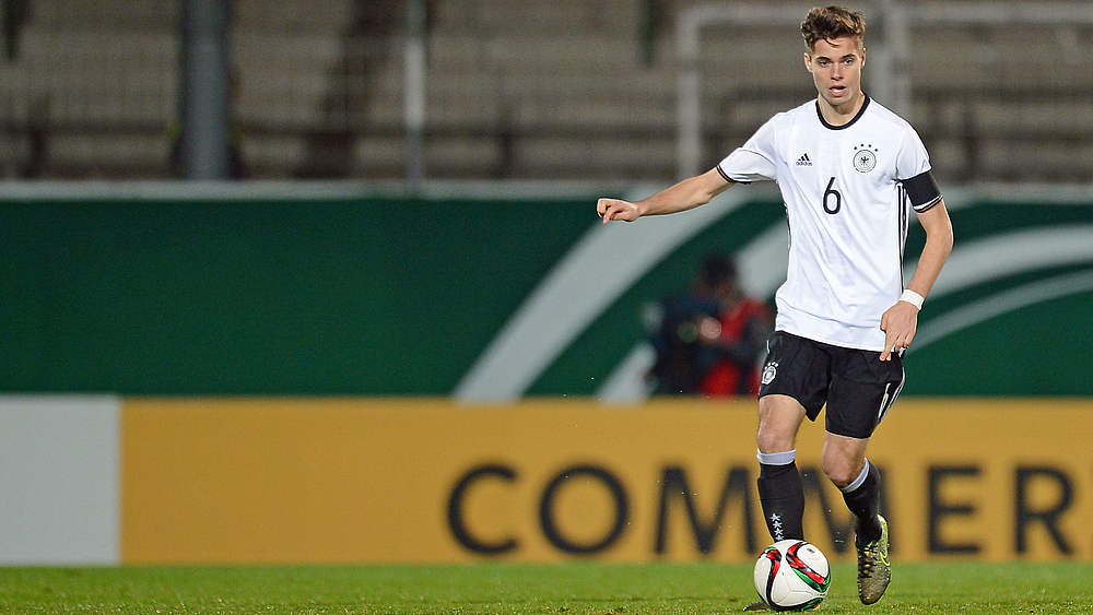 Julian Weigl Mittelfeld/Sturm Team Die Mannschaft Männer