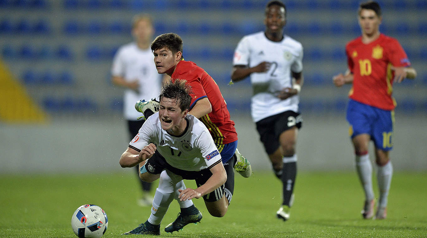 L Equipe U17 Masculine S Incline Devant L Espagne En Demi Finale Dfb Deutscher Fussball Bund E V