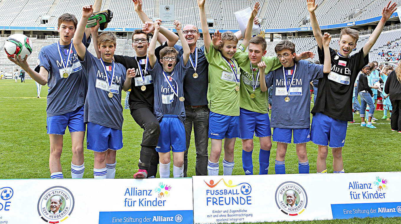Die Sieger der Mini-EM: Das Team "Frankreich" des SC Gröbenzell © Carsten Kobow
