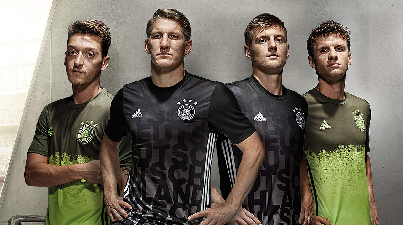 Die Aufwärmshirts zur EM 2016 DFB Deutscher FußballBund e.V.