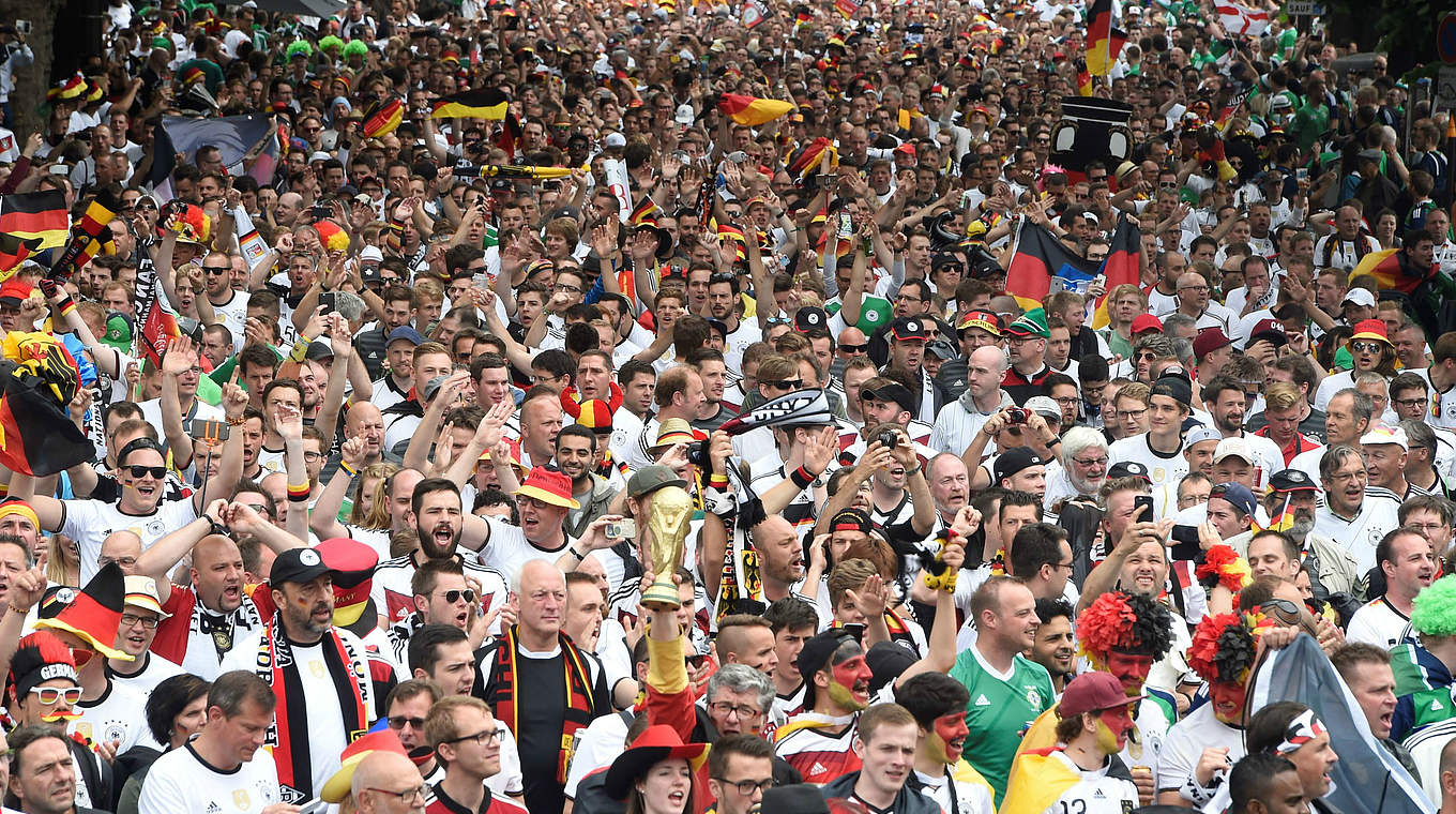 Fan-Walk: Wie viele Leute werden wohl in Lille mitlaufen? © Getty Images