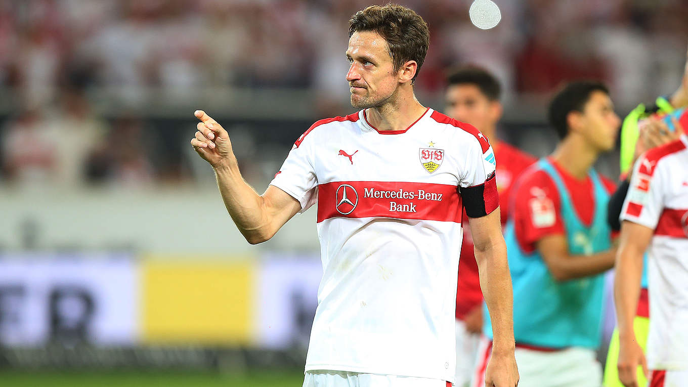 Start gelungen VfB besiegt St. Pauli dank Kapitän Gentner DFB