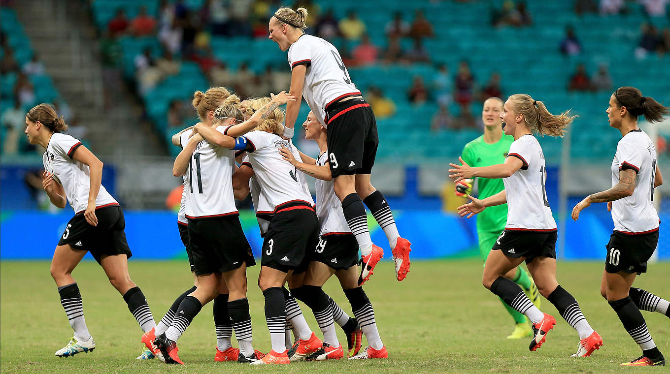 Großer Schritt Richtung Medaille: Deutschland ist im Halbfinale © 2016 Getty Images