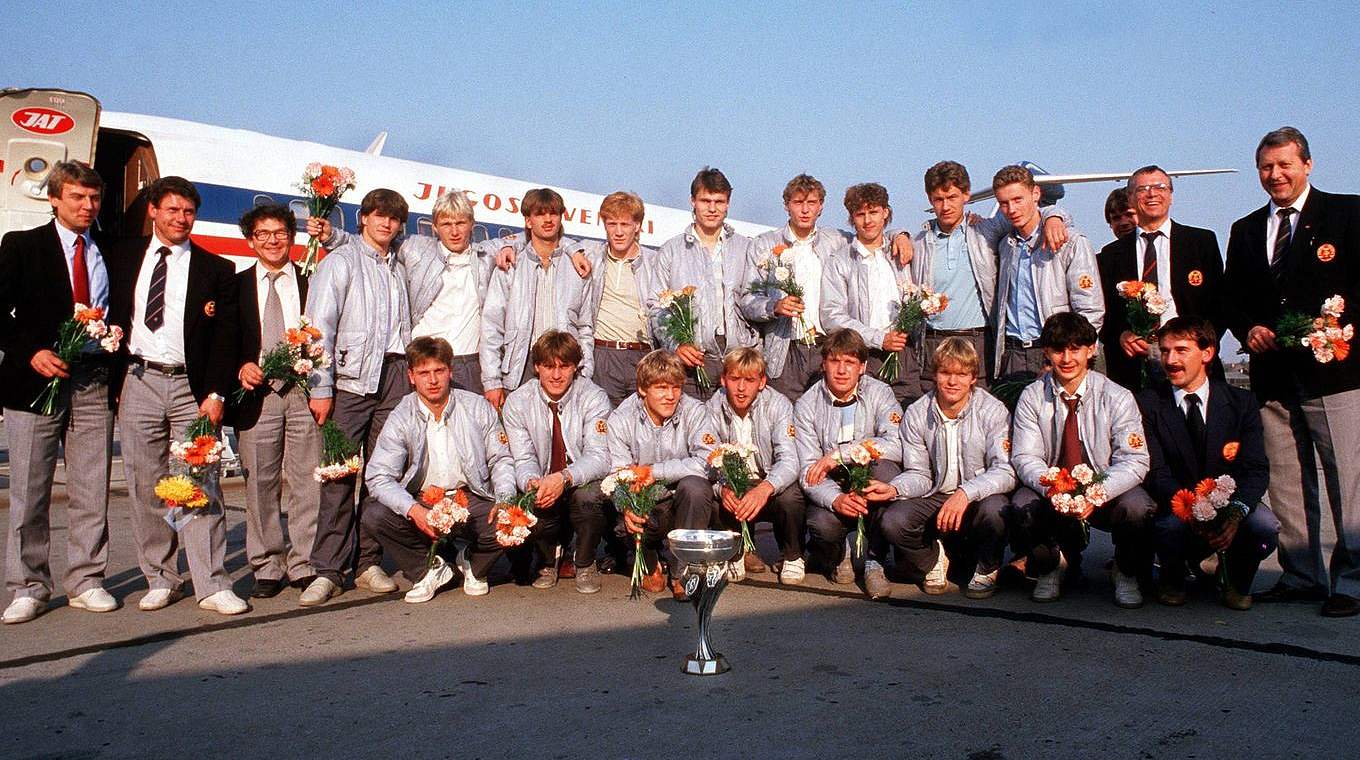 U 18-Europameister 1986: Die DDR mit Axel Kruse und Stürmer (!) Matthias Sammer © imago