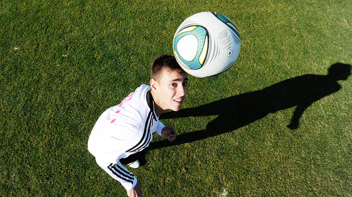 Training online: Verteidigen mit Köpfchen :: DFB - Deutscher Fußball ...