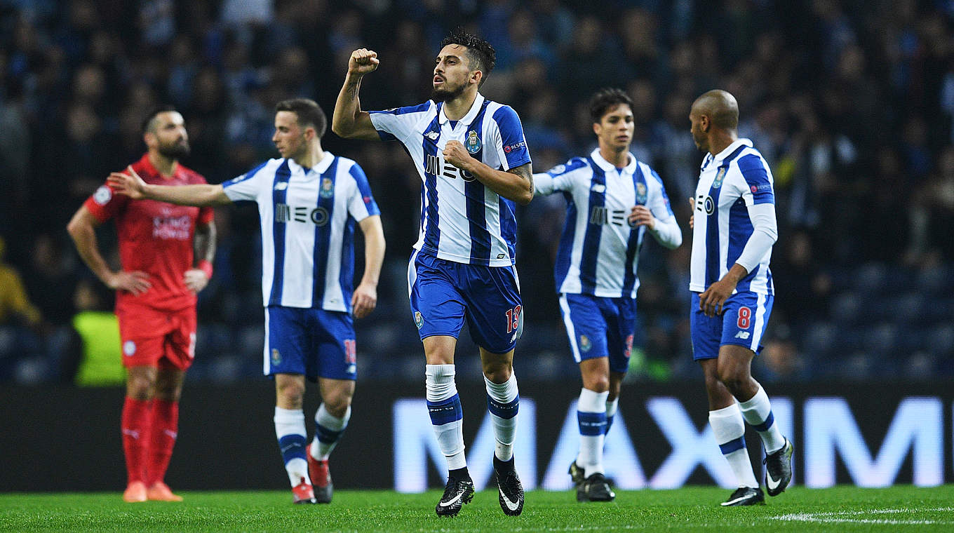 Feiert einen 5:0-Kantersieg gegen Leicester City: der FC Porto © 2016 Getty Images