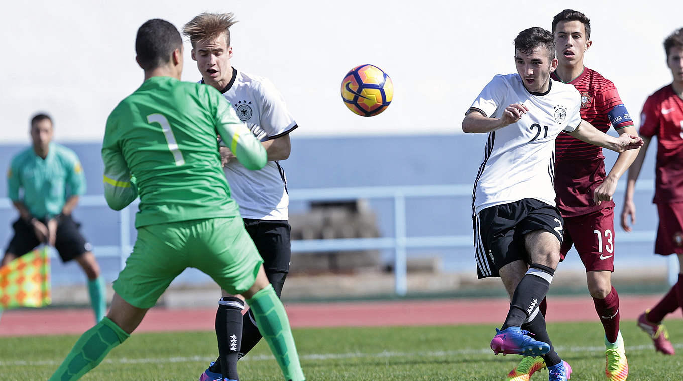 Torschütze zum 2:0 gegen Portugal: Erkan Eyibil (r.) beim UEFA-Entwicklungsturnier © 2017 Getty Images