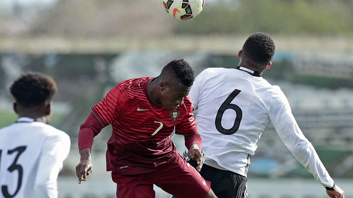 Algarve Cup U 17 Spielt 1 1 Gegen Portugal Dfb Deutscher