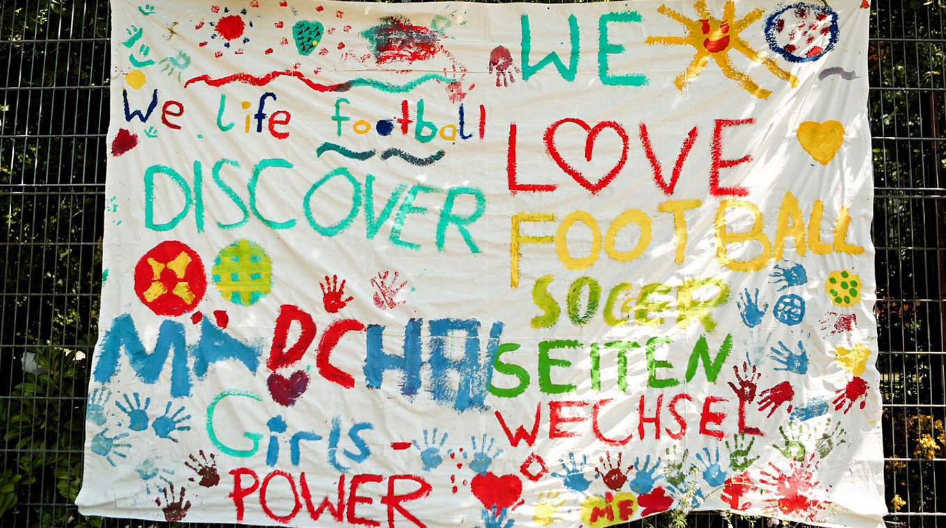 Den Zusammenhalt stärken: Teilnehmer aus aller Welt versammeln sich in Zürich © DFB