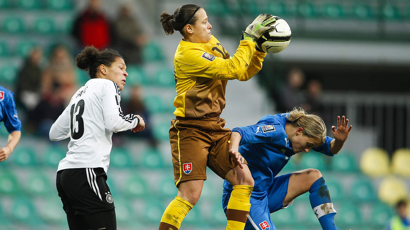 Slowakische Nationaltorhüterin Korenciova wechselt nach Freiburg DFB