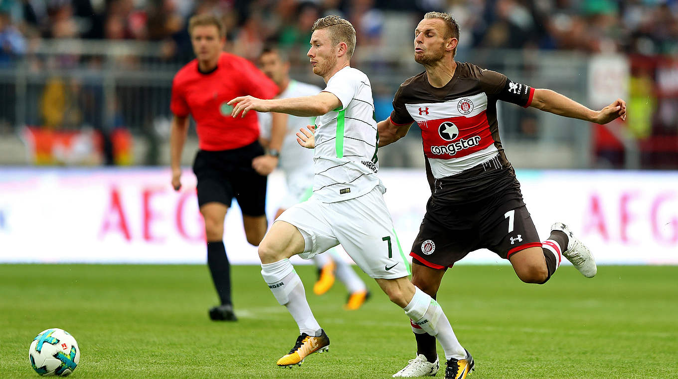 Testspielniederlage: Bundesligist Werder Bremen muss sich St. Pauli geschlagen geben © 2017 Getty Images