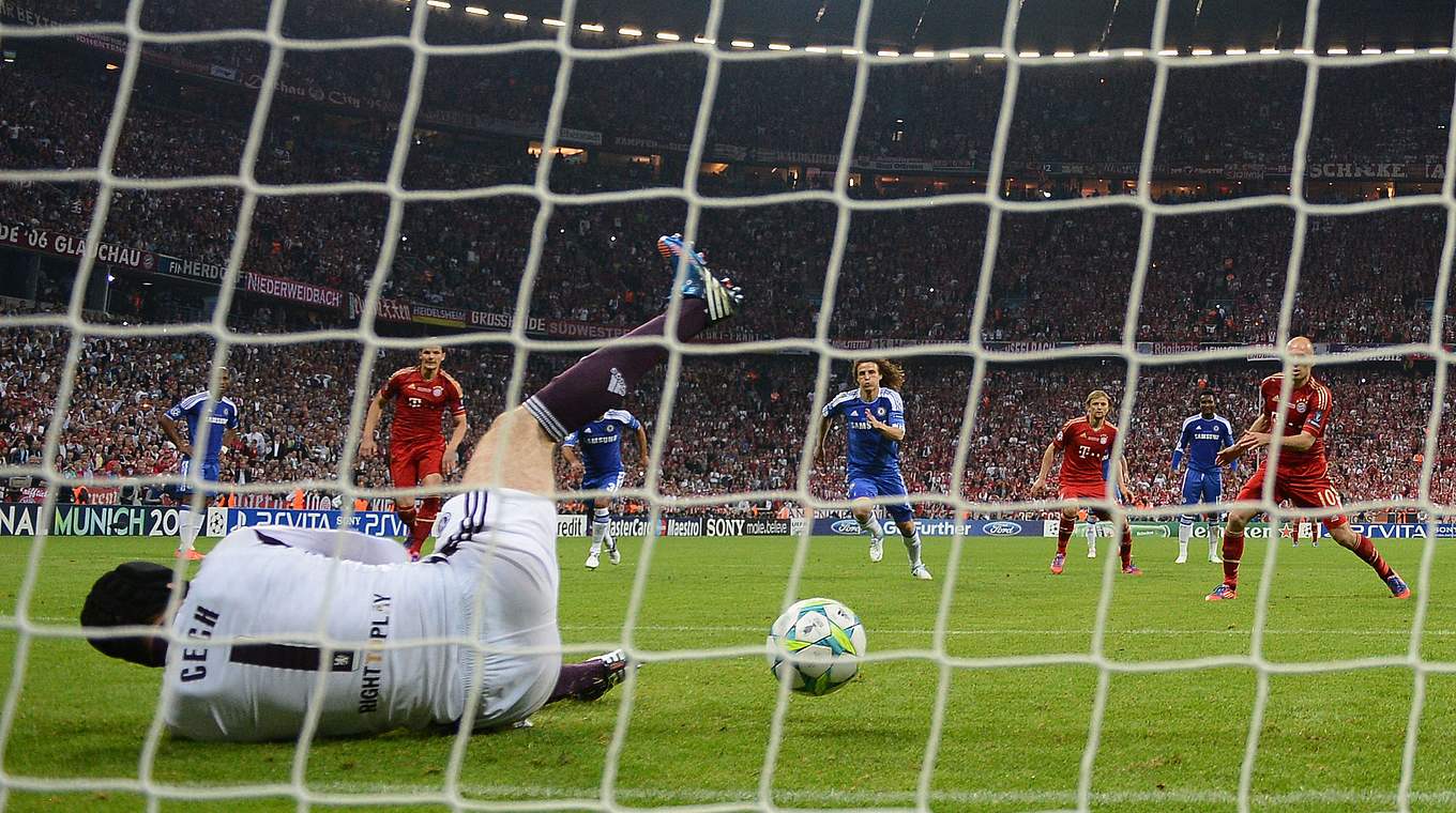 Fehlschuss im "Finale dahoam" 2012: Robben vergibt einen Elfmeter, Chelsea siegt © Getty Images