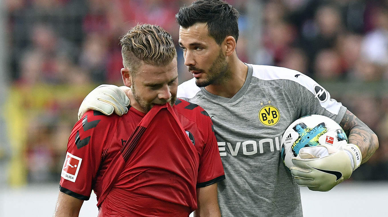 Einspruch wird vom DFB-Sportgericht verhandelt: Freiburgs Yoric Ravet (l.) © AFP/Getty Images