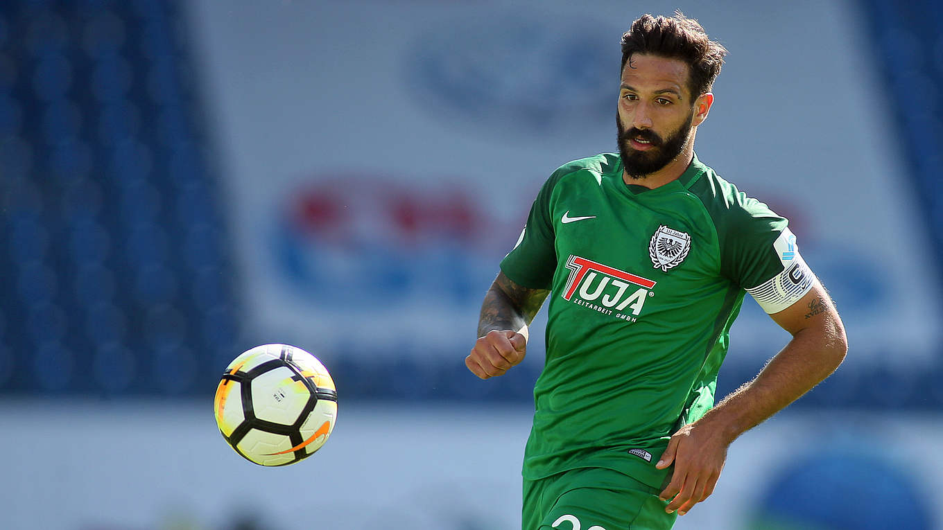 Grimaldi jagt zum Abschied den Klubrekord DFB Deutscher Fußball