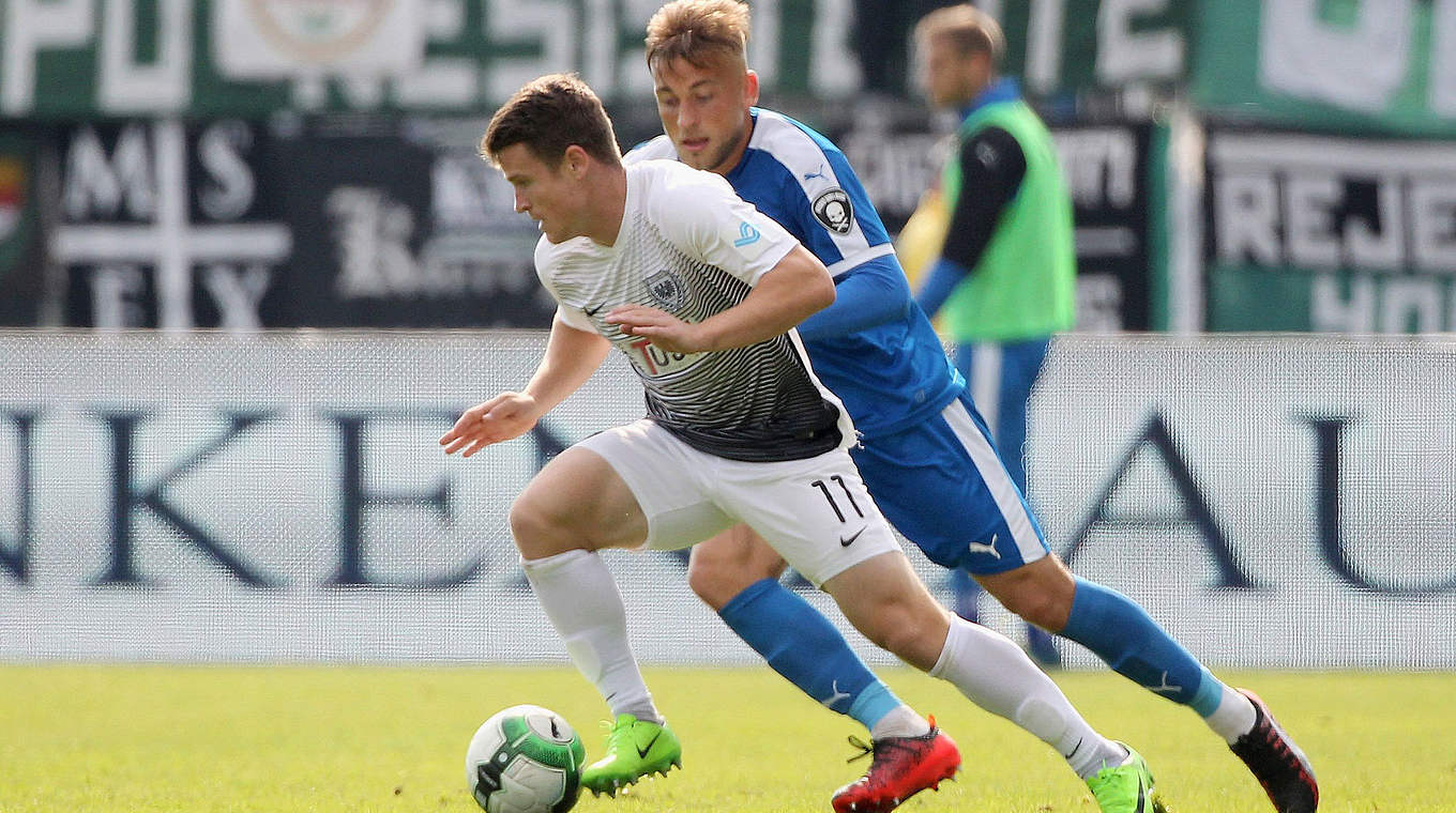 Sammelte drei Scorerpunkte gegen Osnabrück: Tobias Rühle (v.) © 2017 Getty Images