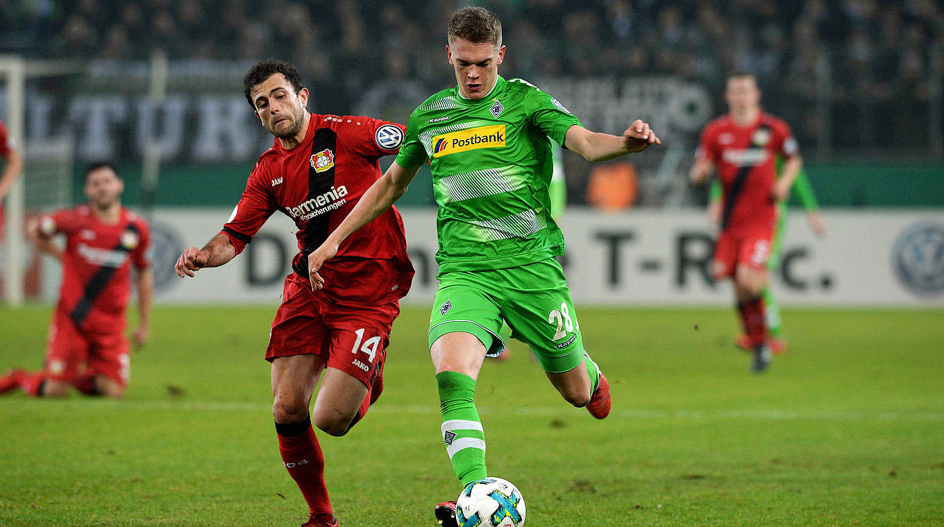 Ginter (r.): "Gegen Leverkusen werden wir eine sehr gute Leistung brauchen" © imago/Uwe Kraft