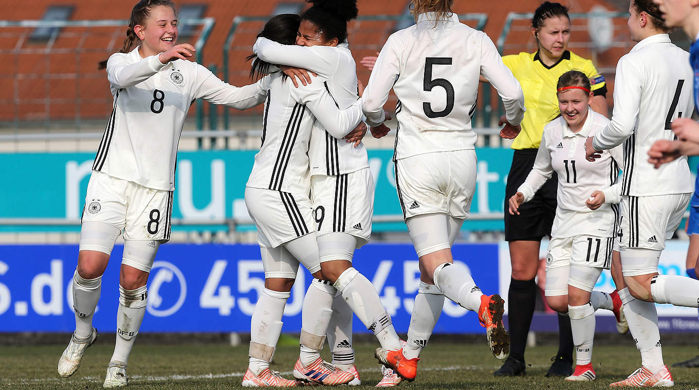 "Das Erreichen der EM ist für die Spielerinnen der absolute Saisonhöhepunkt": die U 17 © 2018 Getty Images