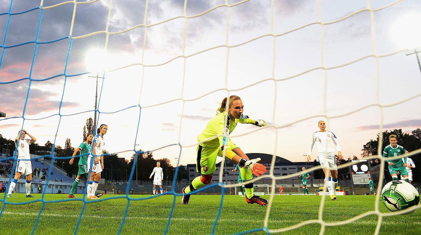 Hinspiel: Ein Eigentor beschert dem DFB-Team den Sieg © 2017 Getty Images