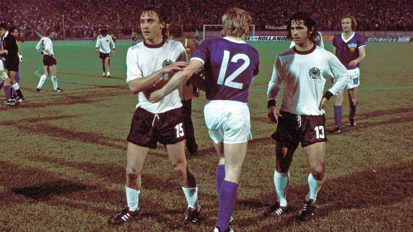 Дрезненскийклуб имени волкова. Сборная гдр 1974. Андреас том гдр. Гдр по какому каналу. Фрг и гдр матч 1974.