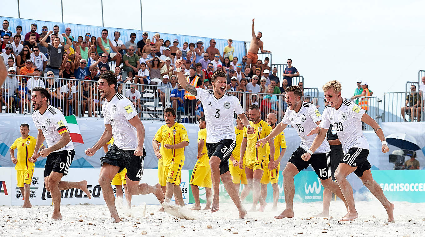 PenaltyKrimi BeachsoccerNationalteam bleibt erstklassig DFB