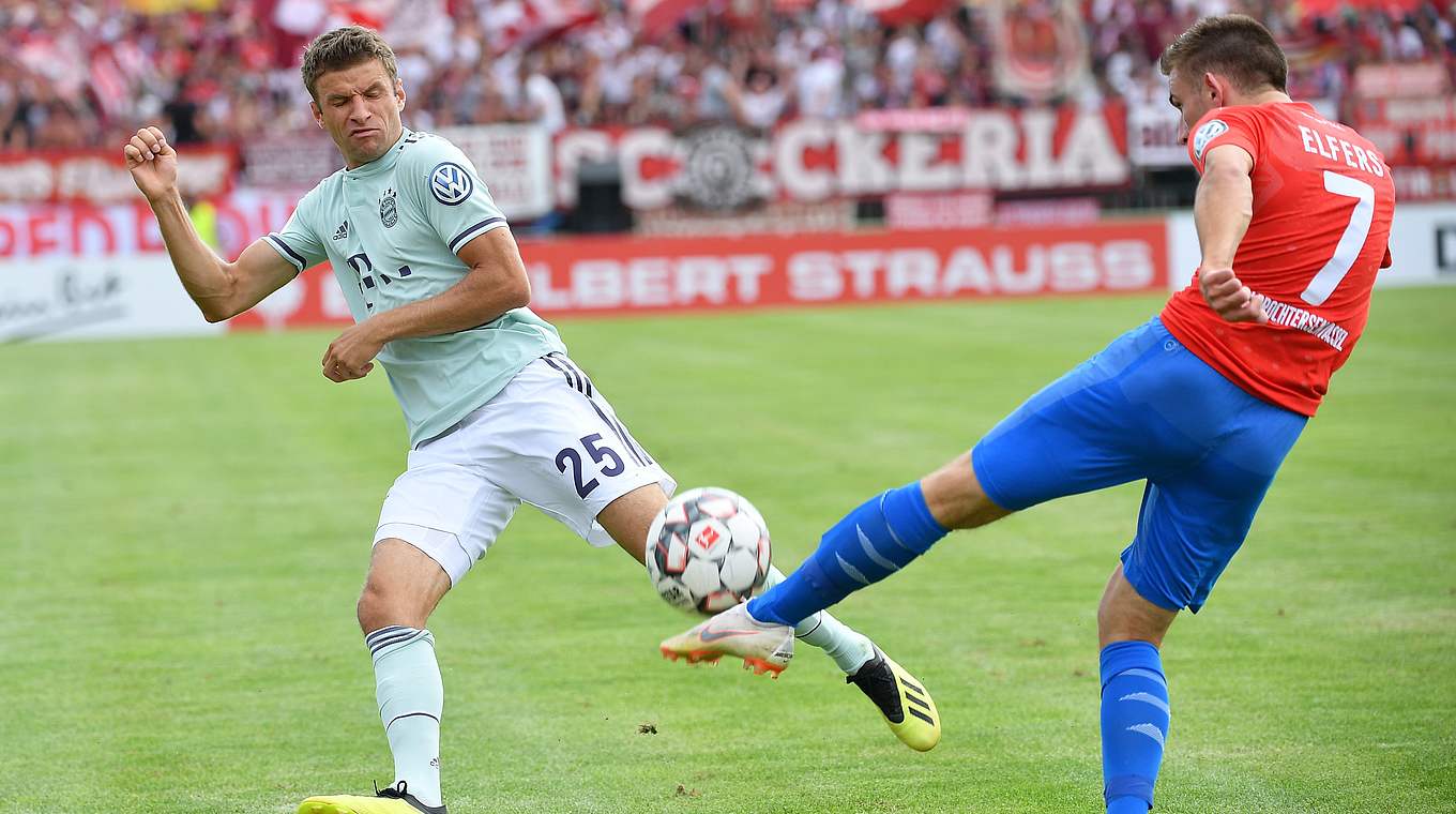 Mühe gegen einen Regionalligisten schon in Runde eins: Bayern bei Drochtersen/Assel © 2018 Getty Images