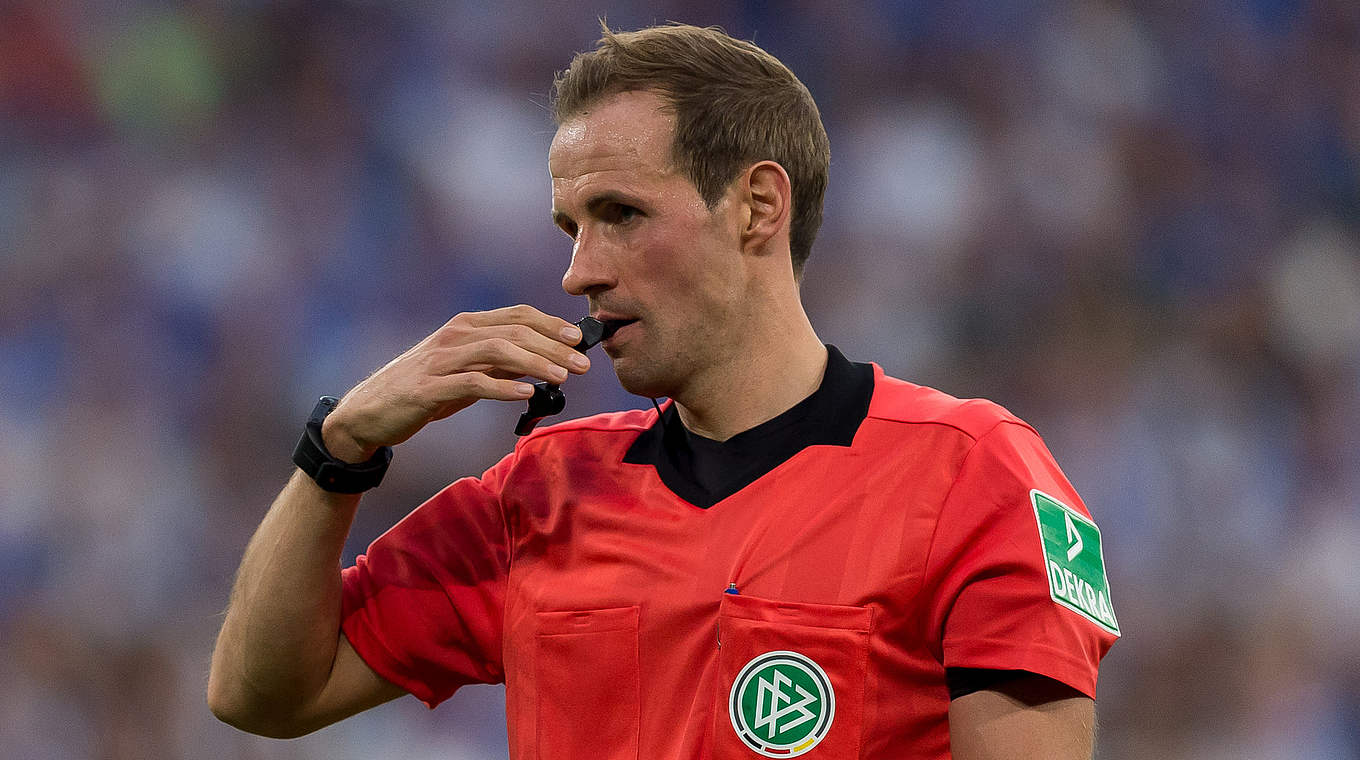 Stegemann pfeift Dortmund gegen Hertha DFB Deutscher FußballBund e.V.