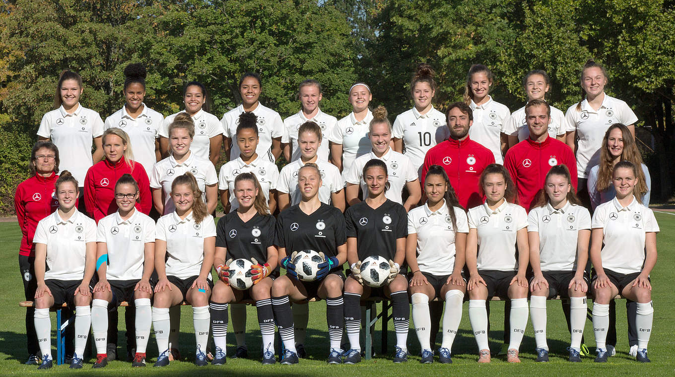 Die 22 Spielerinnen für die WM in Uruguay: Deutschlands U 17-Juniorinnen © 2018 Getty Images